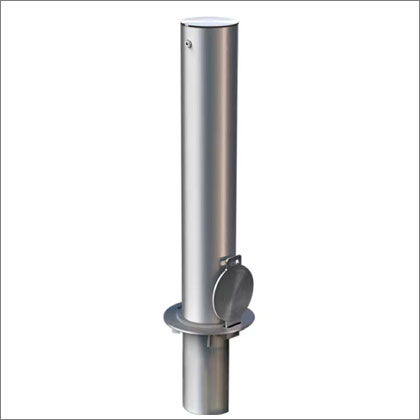 Removable Locking Bollard - Bollard Canada