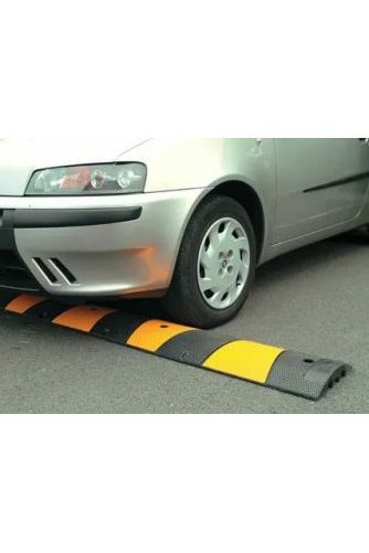  Rubber Speed Bump 6' x 12''x 2'' - Bollard Canada